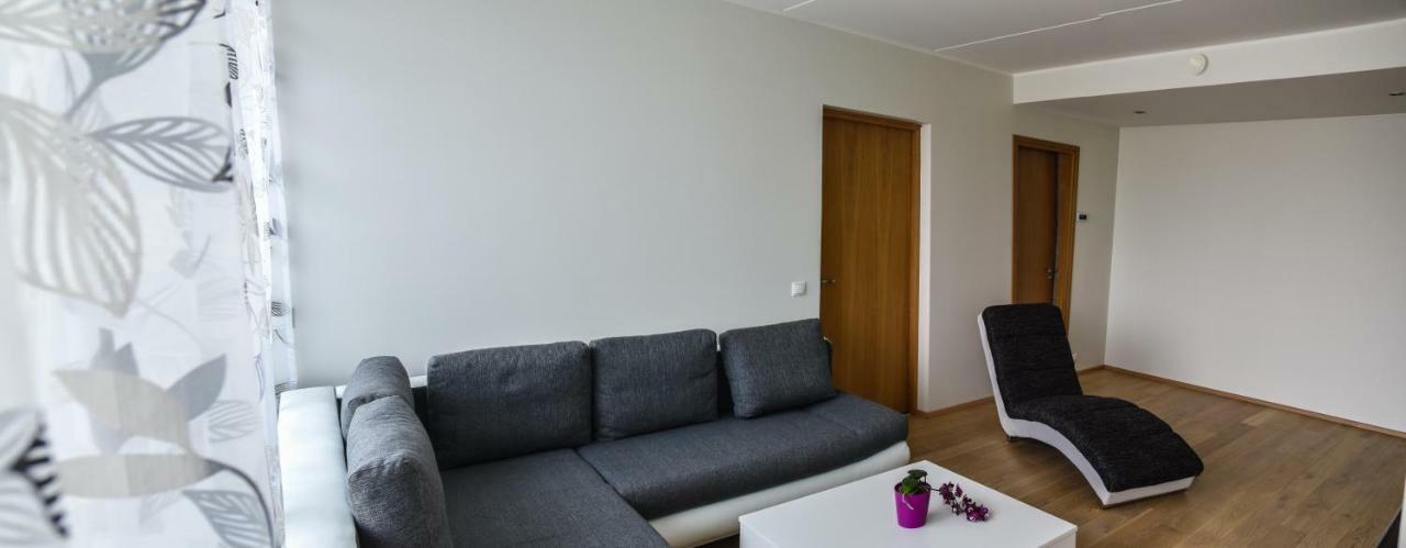 Mardi Downtown Apartment Tallinn Bagian luar foto